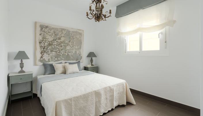 Image No.14-2 Bed Townhouse for sale
