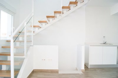 360478435