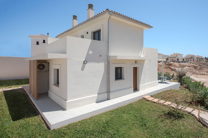 Image No.3-2 Bed Villa for sale