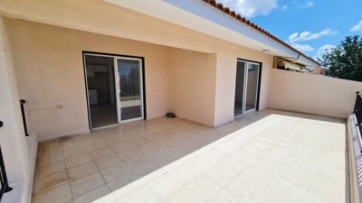 Apartment in Peyia
