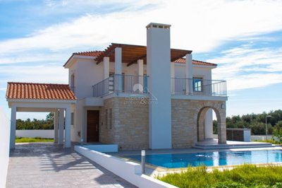 Detached Villa For Sale  in  Peyia - Sea Caves