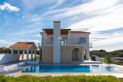 Detached Villa For Sale  in  Peyia - Sea Caves