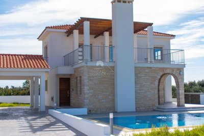 Detached Villa For Sale  in  Peyia - Sea Caves