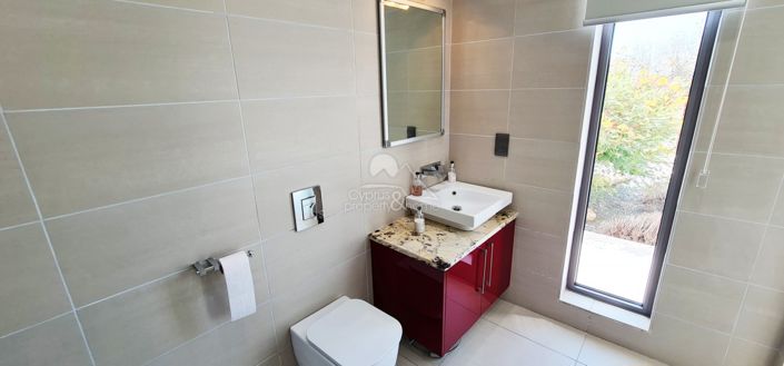 Image No.28-Villa de 6 chambres à vendre à Arodes