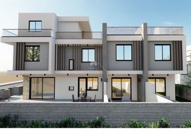 Town House For Sale  in  Chlorakas