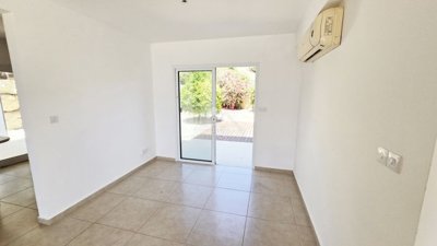 Detached Villa For Sale  in  Peyia