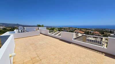 Detached Villa For Sale  in  Peyia