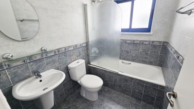 Apartment For Sale  in  Kato Paphos - Universal