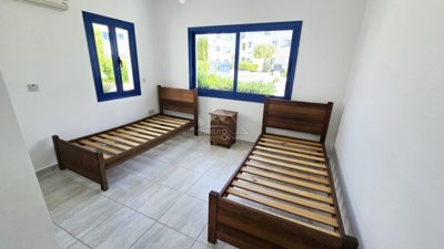 Apartment For Sale  in  Kato Paphos - Universal
