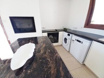 Penthouse For Sale  in  Kato Paphos - Universal