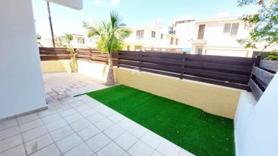 Apartment For Sale  in  Kato Paphos - Universal