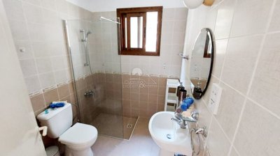 Apartment For Sale  in  Kato Paphos - Universal
