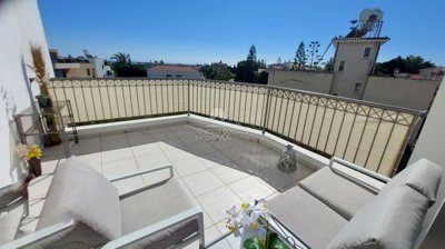 Penthouse For Sale  in  Kato Paphos - Universal