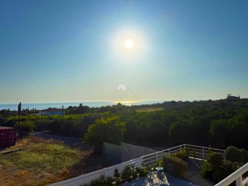 Detached Villa For Sale  in  Kissonerga