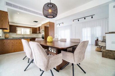 Detached Villa For Sale  in  Kissonerga