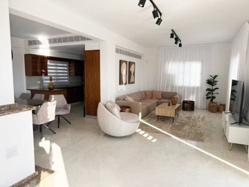 Detached Villa For Sale  in  Kissonerga