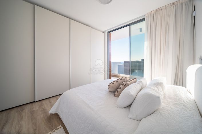 Image No.18-3 Bed Villa for sale