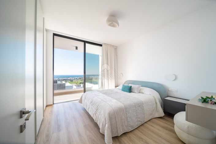 Image No.23-3 Bed Villa for sale