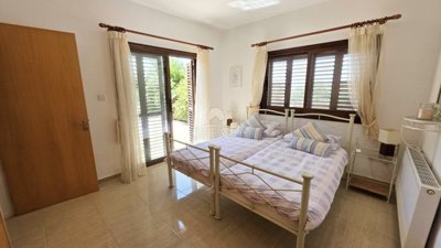 Detached Villa For Sale  in  Arodes