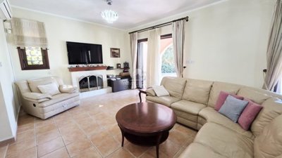 Detached Villa For Sale  in  Tala