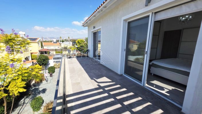 Image No.28-3 Bed Villa for sale