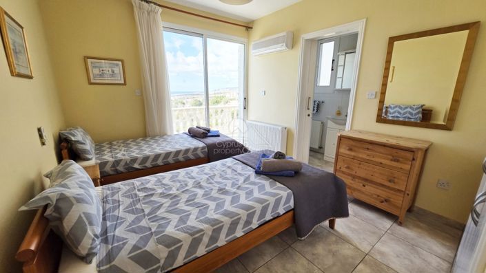 Image No.25-3 Bed Villa for sale