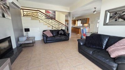 Detached Villa For Sale  in  Peyia