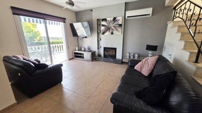 Detached Villa For Sale  in  Peyia