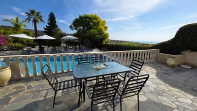 Detached Villa For Sale  in  Peyia