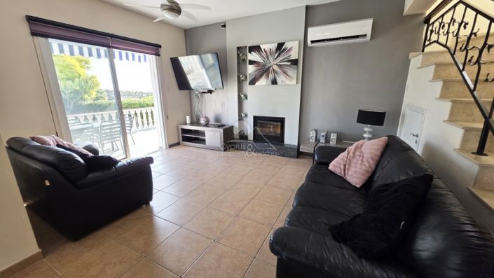 Image No.8-Villa de 3 chambres à vendre à Peyia