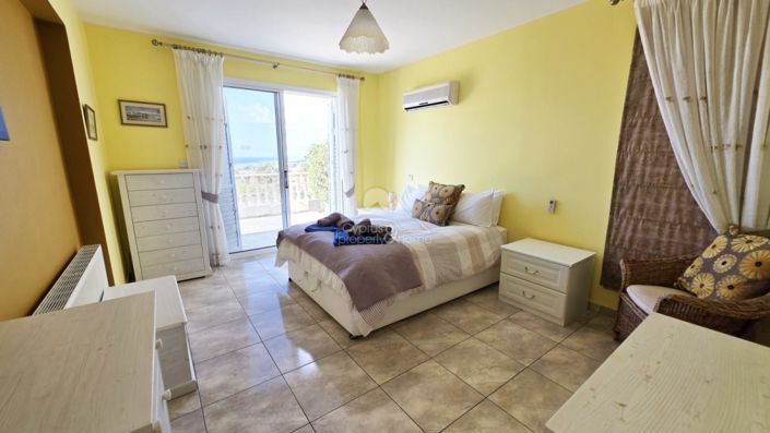 Image No.30-3 Bed Villa for sale