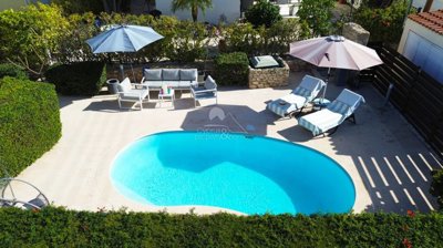 Apartment For Sale  in  Peyia