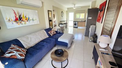 Apartment For Sale  in  Peyia