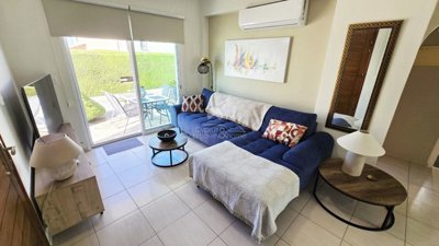 Apartment For Sale  in  Peyia