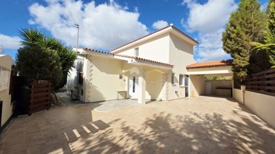 Detached Villa For Sale  in  Tala