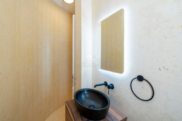 Image No.23-3 Bed Villa for sale