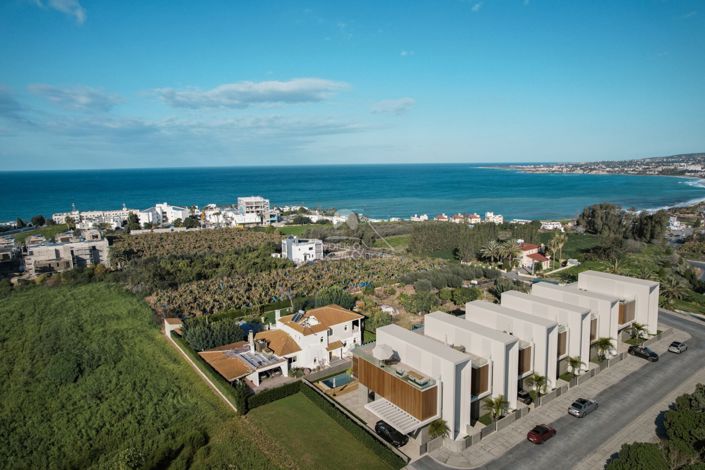 Image No.2-3 Bed Villa for sale