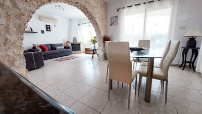 Detached Villa For Sale  in  Peyia