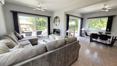 Detached Villa For Sale  in  Peyia