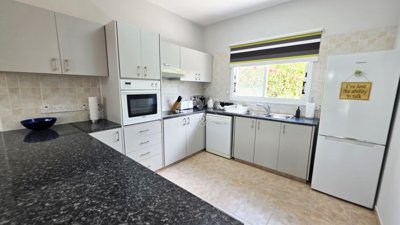 Detached Villa For Sale  in  Peyia