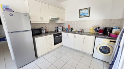 Semi Detached Villa For Sale  in  Chlorakas