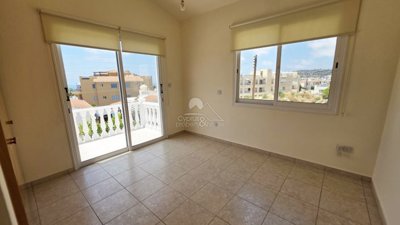 Detached Villa For Sale  in  Peyia