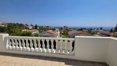 Detached Villa For Sale  in  Peyia - Sea Caves