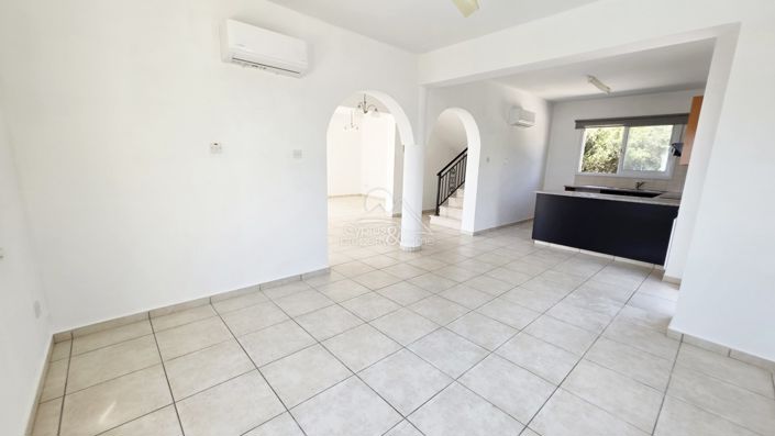 Image No.6-3 Bed Villa for sale