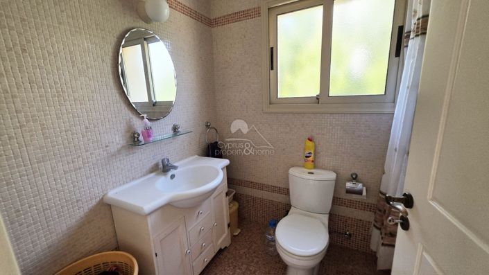 Image No.12-3 Bed Villa for sale