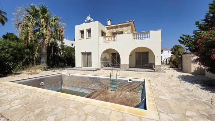 Image No.3-3 Bed Villa for sale