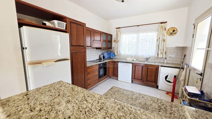 Image No.9-3 Bed Villa for sale