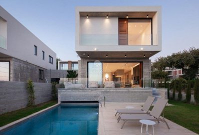 Detached Villa For Sale  in  Chlorakas