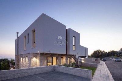 Detached Villa For Sale  in  Chlorakas