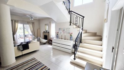 Detached Villa For Sale  in  Mesogi